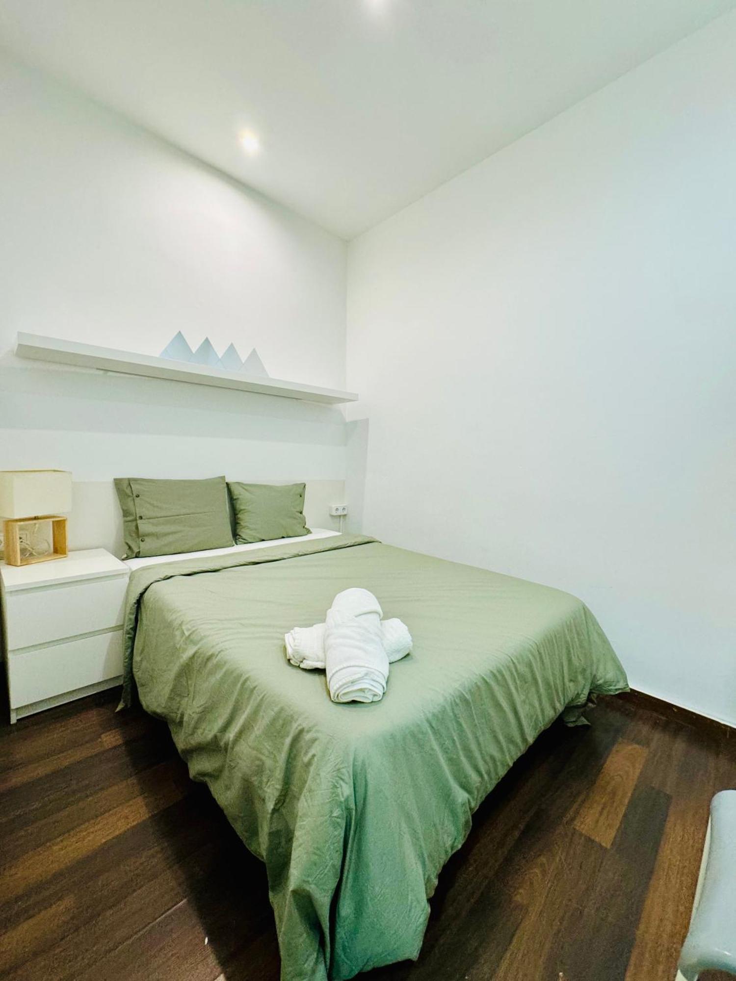 08 Apartament Lof 3 2 Apartment Барселона Екстериор снимка